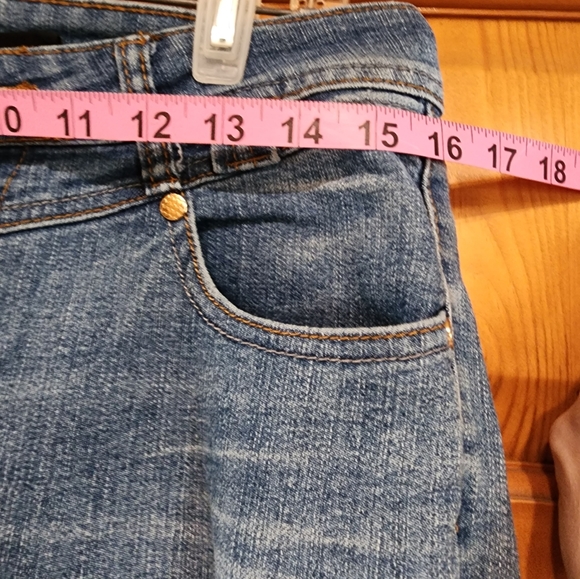 Izzi Embroidered Heart Jeans, Size 11 - Picture 9 of 10